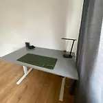 Avella House Apartamento *