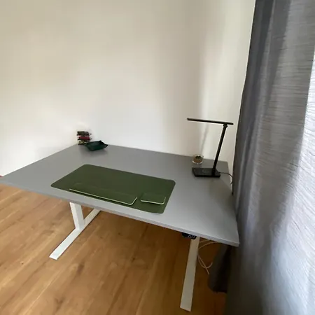 Avella House 아파트 *